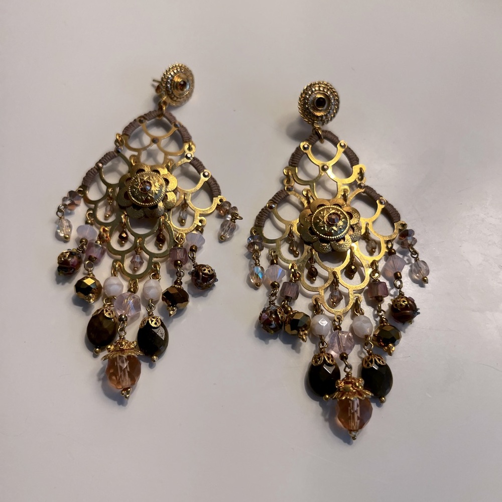 Gas Bijoux Gold and Lavender Dangle Earrings